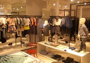 COS High Street Kensington 3