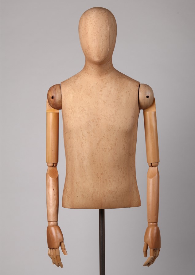 EMT5 Male Bust Form with Egg Head & Wooden Articulated Arms