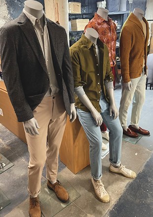 Bonobos Bespoke Mannequin