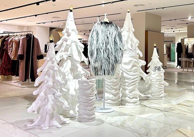 Harvey_Nichols_Christmas_25_Photo_10