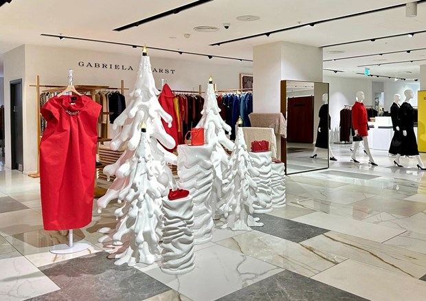 Harvey_Nichols_Christmas_25_Photo_15