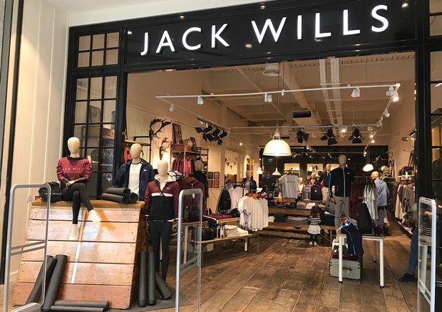 Jack Wills Universal Display Frame 1