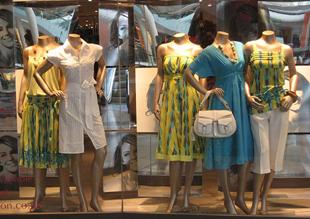 Monsoon Window Universal Display bespoke Mannequin