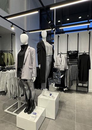 New Look Bespoke Mannequin_Photo_3