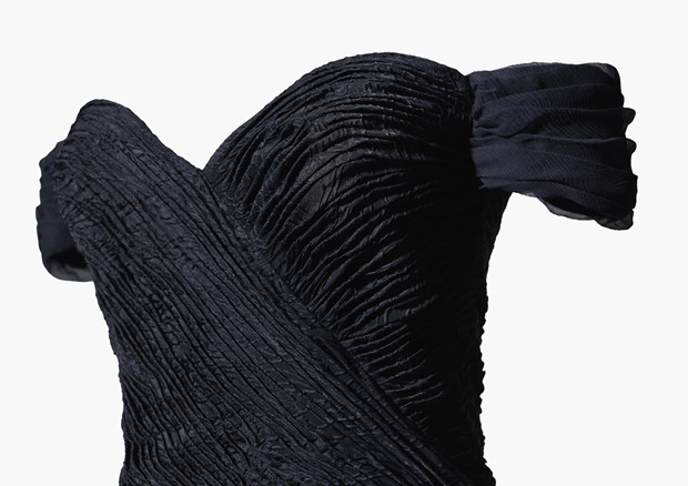 Sotheby's Princess Diana The Revenge Dress_5