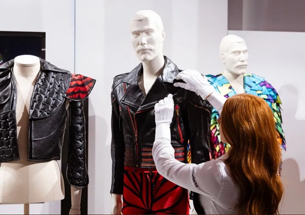 Sotheby's Freddie Mercury_Photo_3