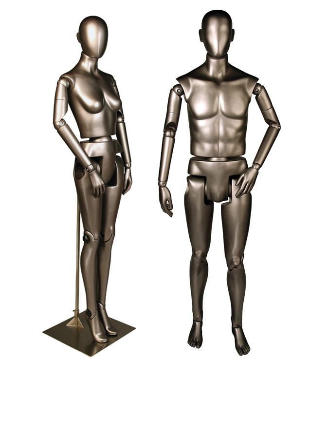 Mannequins at Universal Display